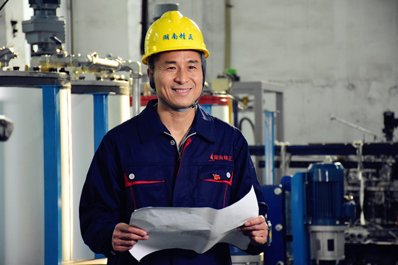 【最美勞動(dòng)者】李信仁：匠心向黨，崗位成才，勇攀科技創(chuàng)新高峰