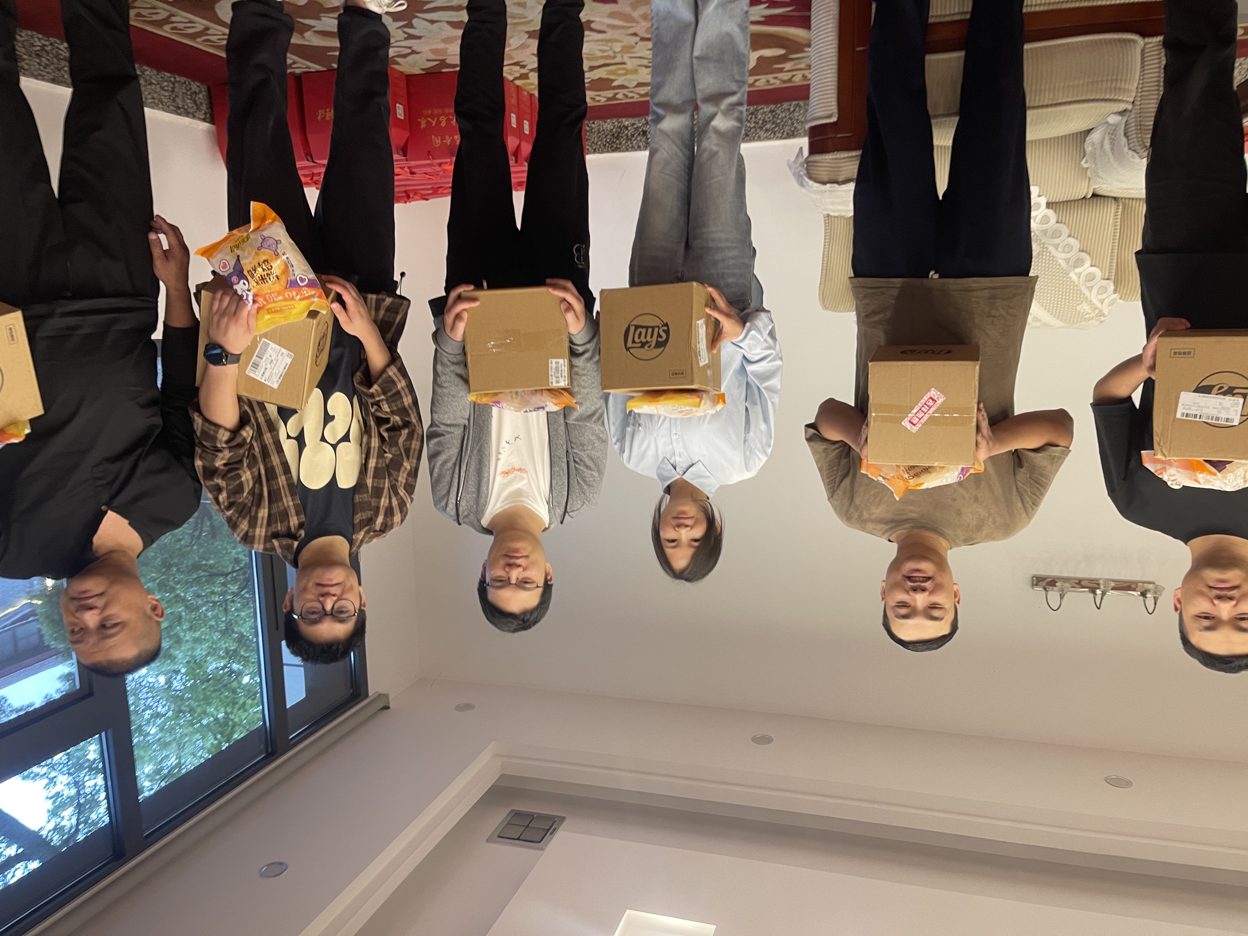 慶“六一”祝小朋友們節(jié)日快樂(lè)，健康成長(zhǎng)！